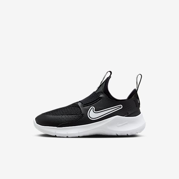 Nike slip ons for boys online